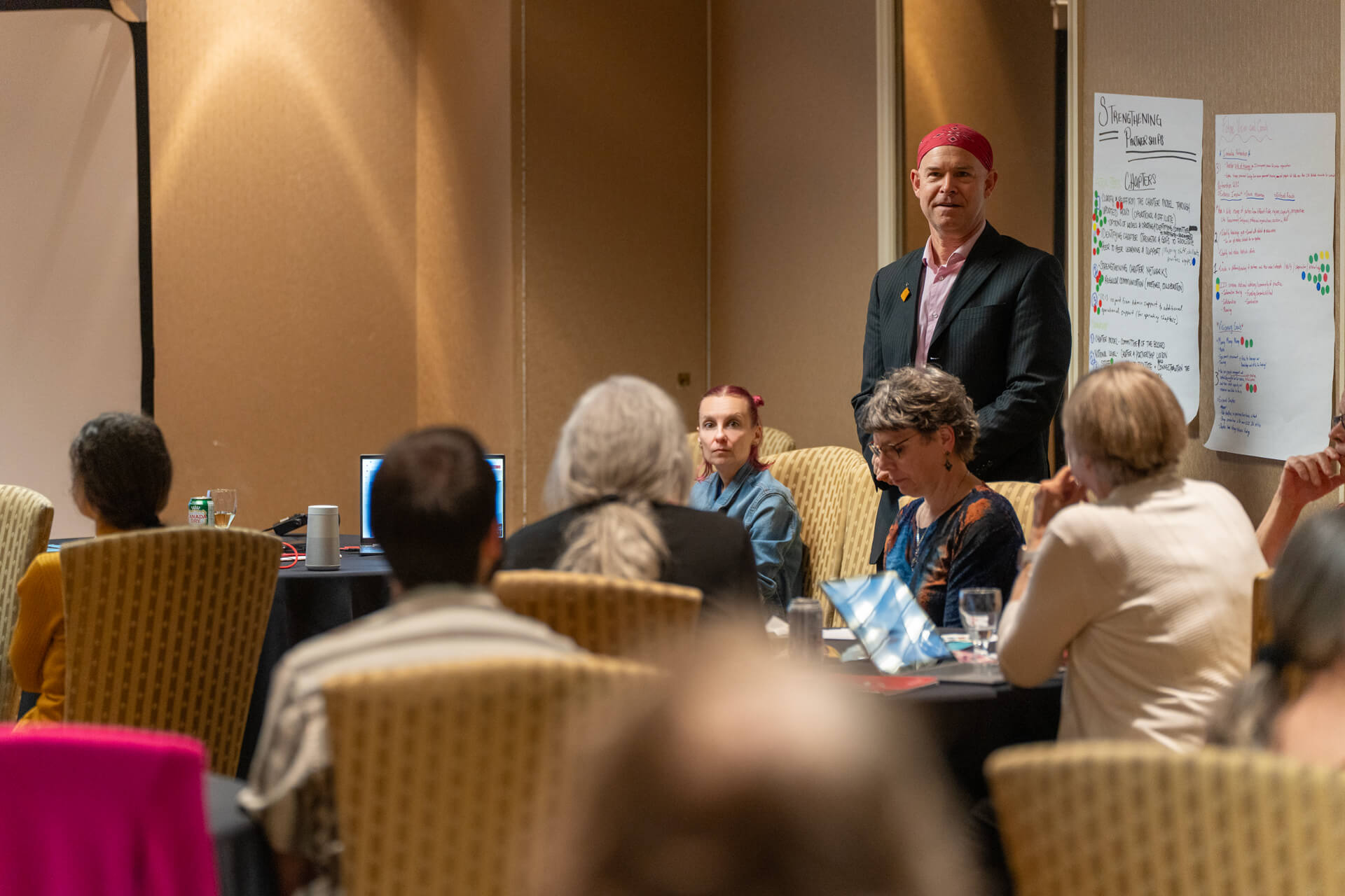 CCIS-TO-Retreat-May2024-Andy-Speaking experts from across sectors, including Indigenous communities, government, and academia, share knowledge, drive research, and promote collaboration to protect Canada’s ecosystems.